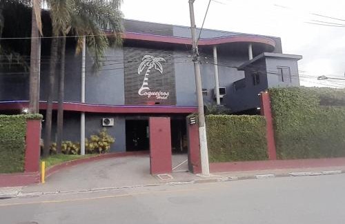 Carapicuiba Apartment | Budget-Friendly Getaway at Hotel Coqueiros with Hot Tub