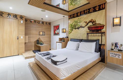 Carapicuiba Apartment | Budget-Friendly Getaway at Hotel Coqueiros with Hot Tub