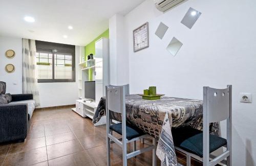 El Vendrell Apartment | Pet-Friendly Comfort at Vendrell Centre - 4-Star Experience