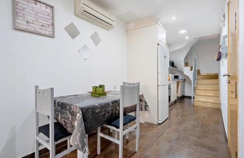 El Vendrell Apartment | Pet-Friendly Comfort at Vendrell Centre - 4-Star Experience