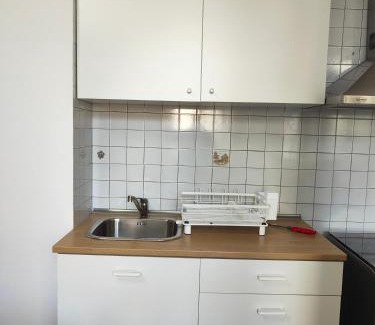 Municipio 4 Apartment | Venere: Guest Rated 9.5 with Oceanfront & Pet-Friendly Perks