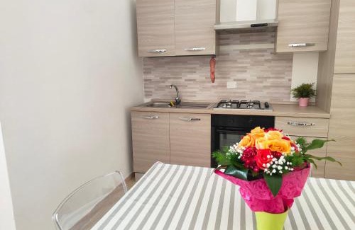 Municipio 4 Apartment | Venere: Guest Rated 9.5 with Oceanfront & Pet-Friendly Perks