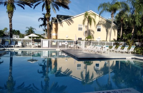 Villas Condo | Relax at Venetian Palms: 2 Bedroom Oceanfront Retreat
