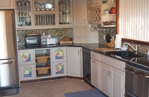 Venetian Shores House | Pet-Friendly Venetian Tropics Home with Heated Pool & Dock