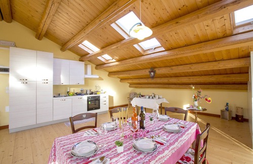 Codevigo Villa | Discover Belvilla by OYO Casa Campagnola Uno with Pool & Spa