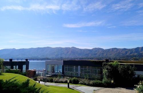 Villa Parque Siquiman Apartment | Discover Veneto Village J: Family-Friendly with Pool & Hot Tub