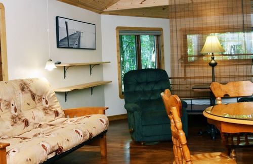 Orford Ski Chalet | Relax in Our Eco-Refuge Nestled Within the Forest
