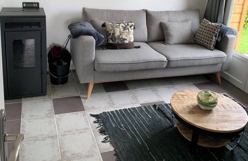 Ambrumesnil House | Escape to a Peaceful Retreat Just 6km from the City