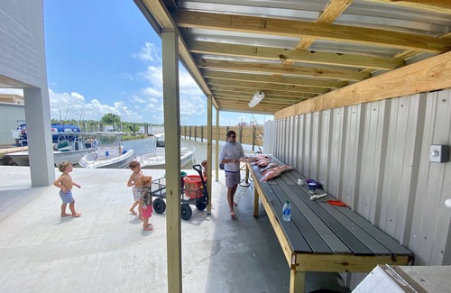 Venice House | Waterfront Venice Blue Crab Lodge - Guest Rated 9.8/10