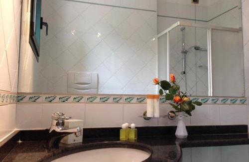 Mirano Hotel | Explore Venice Palace Hotel: Family-Friendly & Pet Welcoming