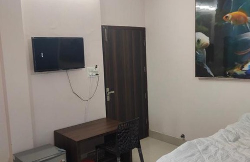 Rohtak Hotel | Elegant Venice Royale Residency: Rated 9/10 & Family-Friendly
