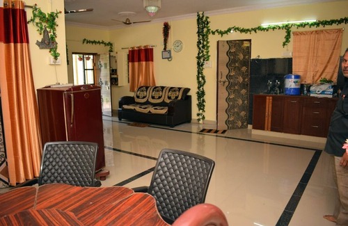 Vijayawada House | Family-Friendly Venkateswara Stay Home for Memorable Visits