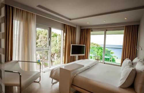 Atakum Hotel | Oceanfront Venn Boutique Hotel - Rated 8.5/10 with Views