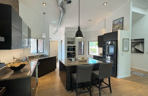 Ventana Canyon Estates House | Stunning Views Await in Spacious 2BD, Pet-Friendly Retreat