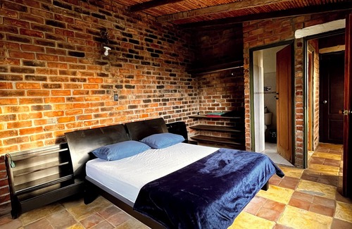 El Cerrito Bed & Breakfast | Discover Ventanas Parapente Boutique - Family-Friendly Retreat
