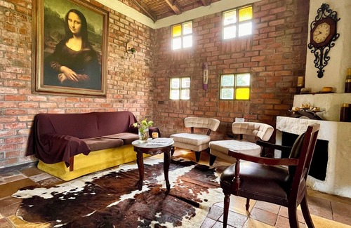 El Cerrito Bed & Breakfast | Discover Ventanas Parapente Boutique - Family-Friendly Retreat