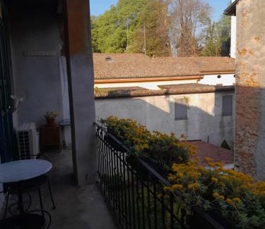 Cremona Apartment | Top-Rated Ventisette: Pet-Friendly Stays with Breakfast