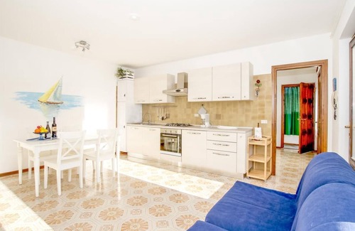 Domaso Apartment | Idyllic Vento Tivano Garden Flat with Lake and Ocean Views