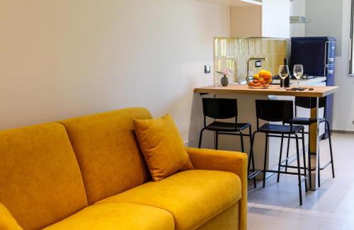 Oliveri Apartment | VentunoDodici Oliveri Apartments