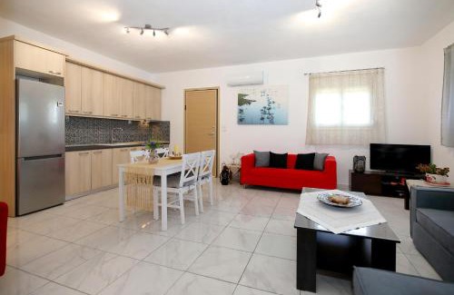 Nikita Apartment | Family-Friendly Retreat at Ventus e Paradiso Villa Nikiti
