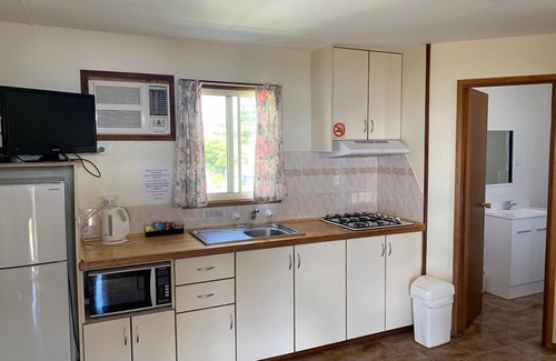 Wright Other | Beachfront Getaway at Venus Bay Tourist Park - Guest Rated 9/10