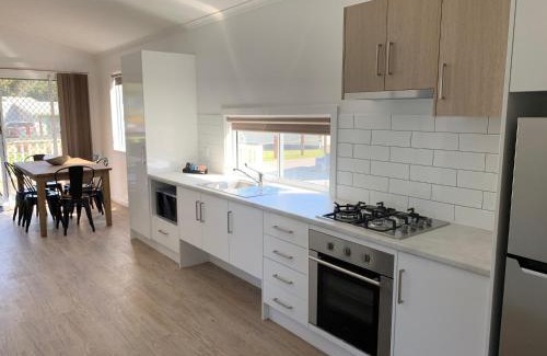 Wright Resort | Oceanfront Escape at Venus Bay Beachfront Tourist Park