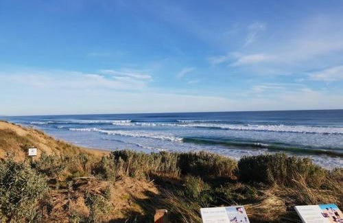 Venus Bay House | Venus Haven: Family-Friendly Beach Retreat with Netflix