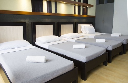 Baguio Hotel | Venus Parkview Hotel: Family-Friendly Dining & Breakfast