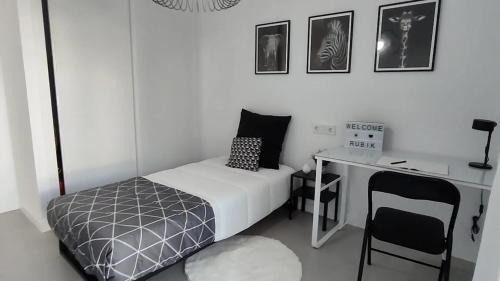 Puerto Rey Apartment | Family-Friendly Getaway at Apartamento Vera Playa