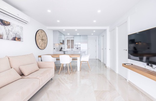 Benidorm Apartment | Elegant Veracruz 10-C Deluxe Apartment Near Levante Beach