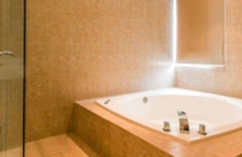 Old Town Hotel | Explore Veracruz Centro Histórico: Pool, Spa & Dining Awaits