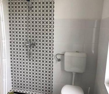 Balatonkenese House | Discover Verandás Vendégház: 4-Star, Pet-Friendly Retreat