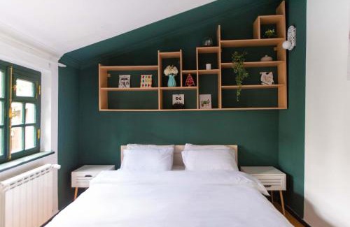 Avlabari Apartment | Guest Rated: 9.8 at Veranda House with Family Amenities
