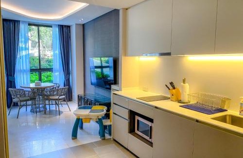 Khao Takiab Apartment | Family-Friendly Veranda Pool Access for Memorable Getaways