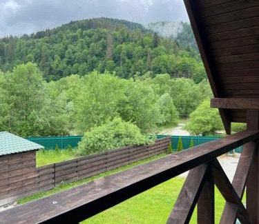 Mykulychyn Cabin | Oceanfront Retreat at Veranda: Rated 9.1 by Guests
