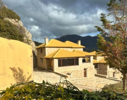 Arachova Villa | Veranda Villa