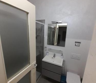 Vercelli Apartment | Guest Rated 9/10 at VERCELLI CENTRO 1 with Great Amenities