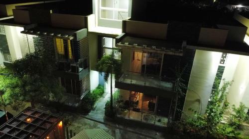 San Francisco de Macoris Apartment | Discover Verdana SFM A2: Poolside Retreat with Ocean Views