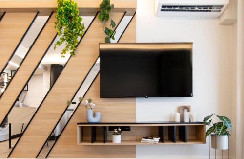 Alexandroupoli Apartment | Exceptional Family Retreat at VERDANT by Cozy Stories