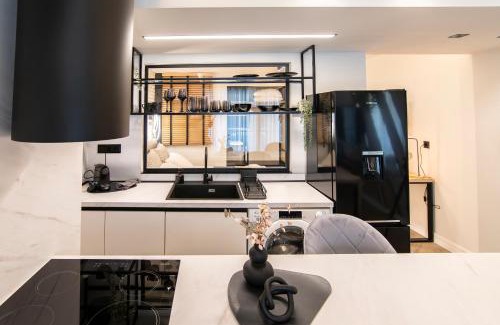 Alexandroupoli Apartment | Exceptional Family Retreat at VERDANT by Cozy Stories