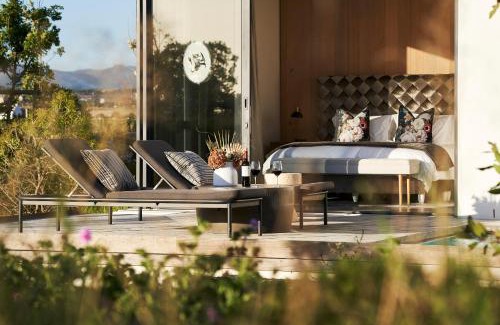 Trawal Hotel | Elegant Vergenoegd Löw Boutique Hotel & Spa with Ocean Views