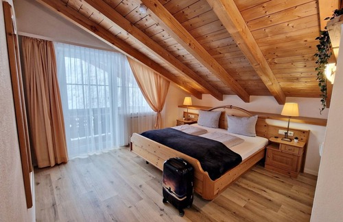 Bad Kohlgrub Apartment | Escape the Everyday at Ferienwohnung "sonneck"