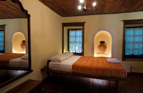 Kastoria House | Discover Vergoula's Mansion: Rated 9.2/10 & Pet Friendly