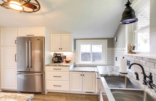 Vermilion House | Vermilion Home - Steps from Beach with Pet-Friendly Amenities