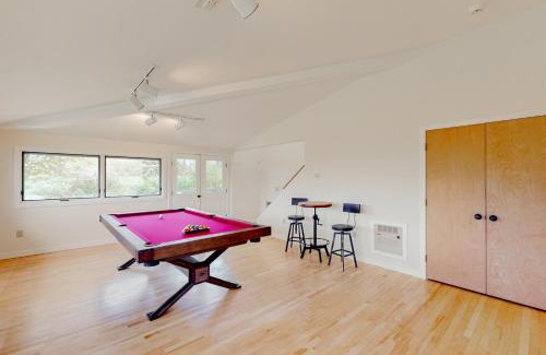Charlotte House | Scenic Vermont Panoramic Lake View with Hot Tub Access