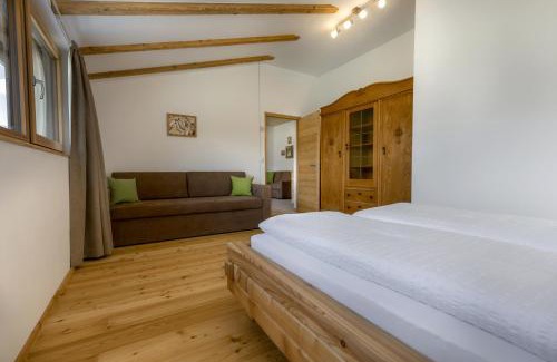 Sluderno Apartment | Pet-Friendly Vernalhof Apt Panorama for Memorable Getaways