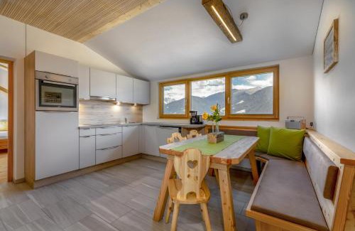 Sluderno Apartment | Pet-Friendly Vernalhof Apt Panorama for Memorable Getaways