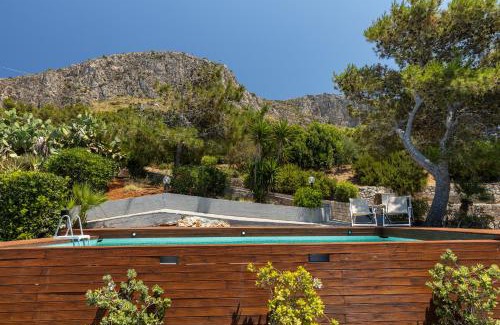 Bagheria Apartment | Welcoming Vero Sicily - Villa Acqua Chiara with Ocean Views