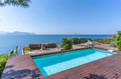 Bagheria Apartment | Welcoming Vero Sicily - Villa Acqua Chiara with Ocean Views