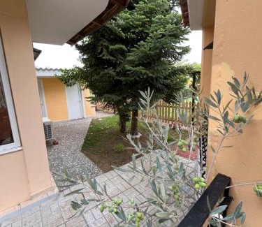 Sarakina House | Discover Veronika House Near Meteora - Family-Friendly Retreat